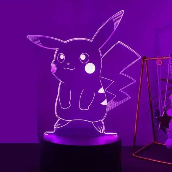 PIKACHU COLOR CHANGING LAMP WITH REMOTE-GREAT FOR THE COLLECTOR & A CHILD’S ROOM - Picture 2 of 6